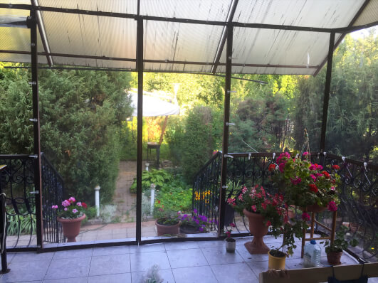 Терраса с цветами