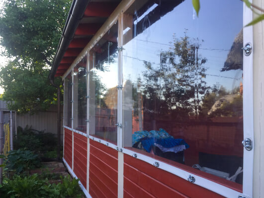 Красная пристройка